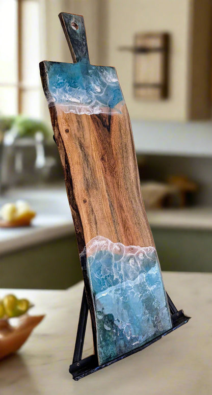 Coastal Resin Charcuterie Board Nicole's paint Escape